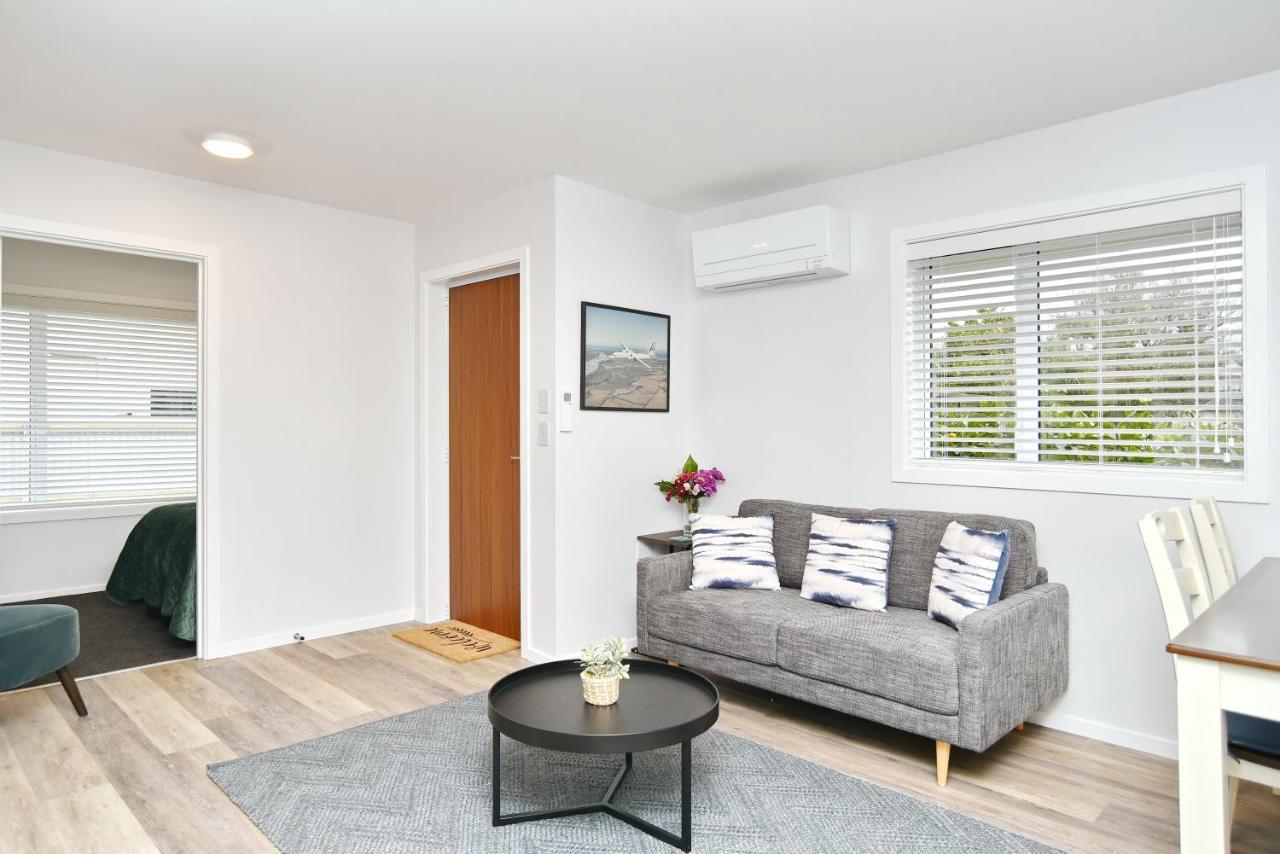 Brockworth Place - Christchurch Holiday Homes المظهر الخارجي الصورة
