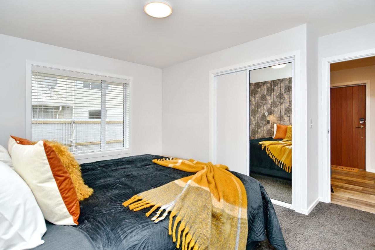Brockworth Place - Christchurch Holiday Homes المظهر الخارجي الصورة