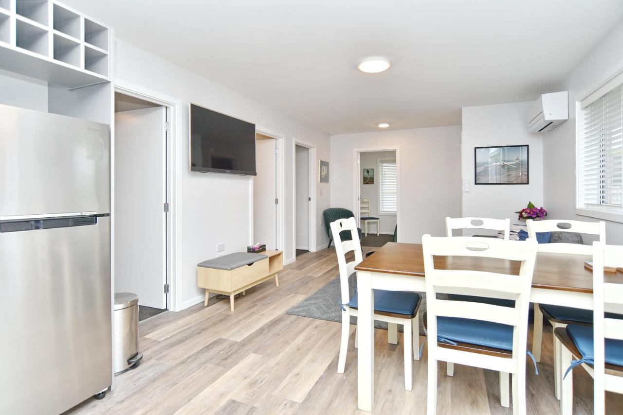 Brockworth Place - Christchurch Holiday Homes المظهر الخارجي الصورة