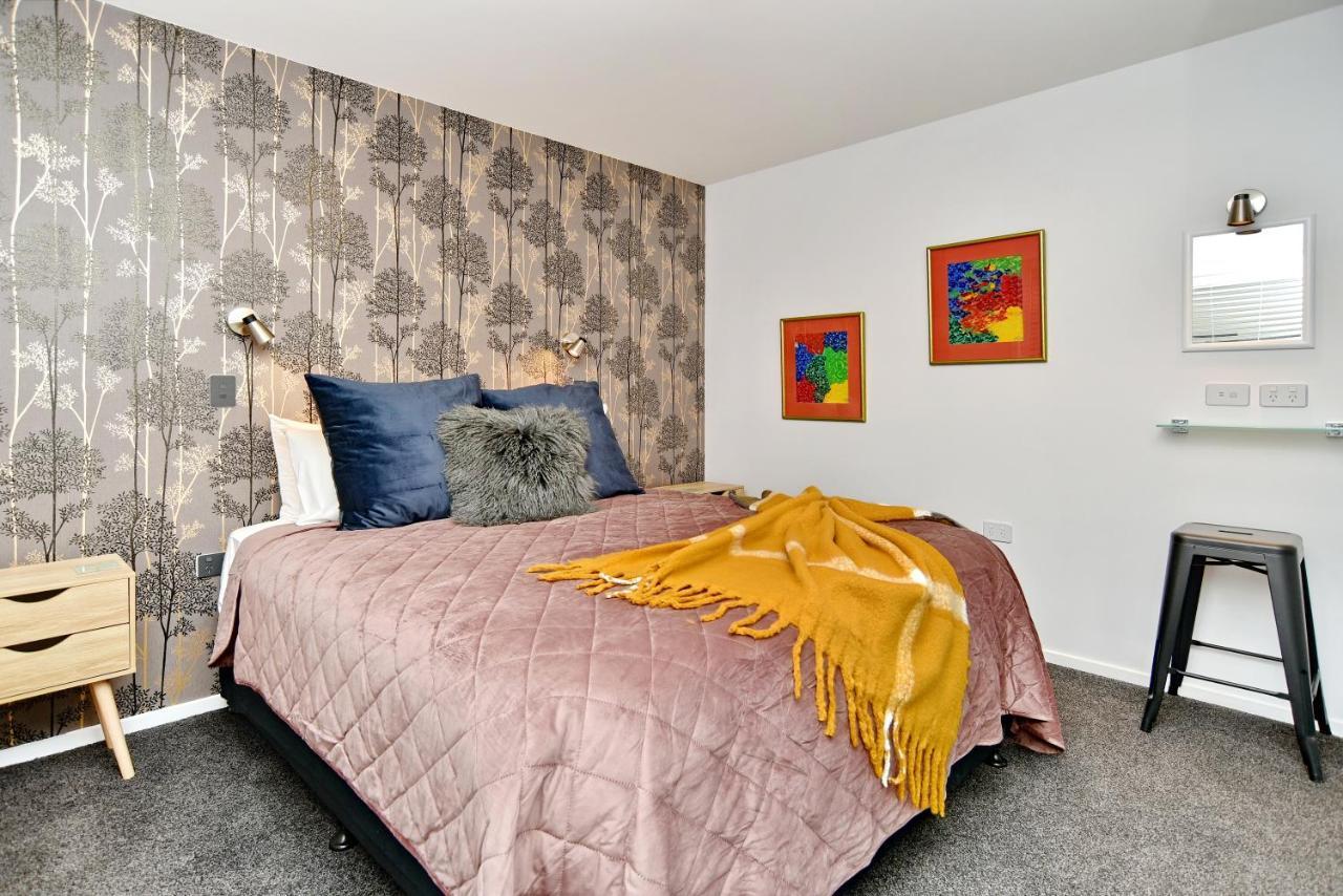 Brockworth Place - Christchurch Holiday Homes المظهر الخارجي الصورة